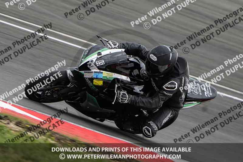 cadwell no limits trackday;cadwell park;cadwell park photographs;cadwell trackday photographs;enduro digital images;event digital images;eventdigitalimages;navarra;no limits trackdays;peter wileman photography;racing digital images;trackday digital images;trackday photos